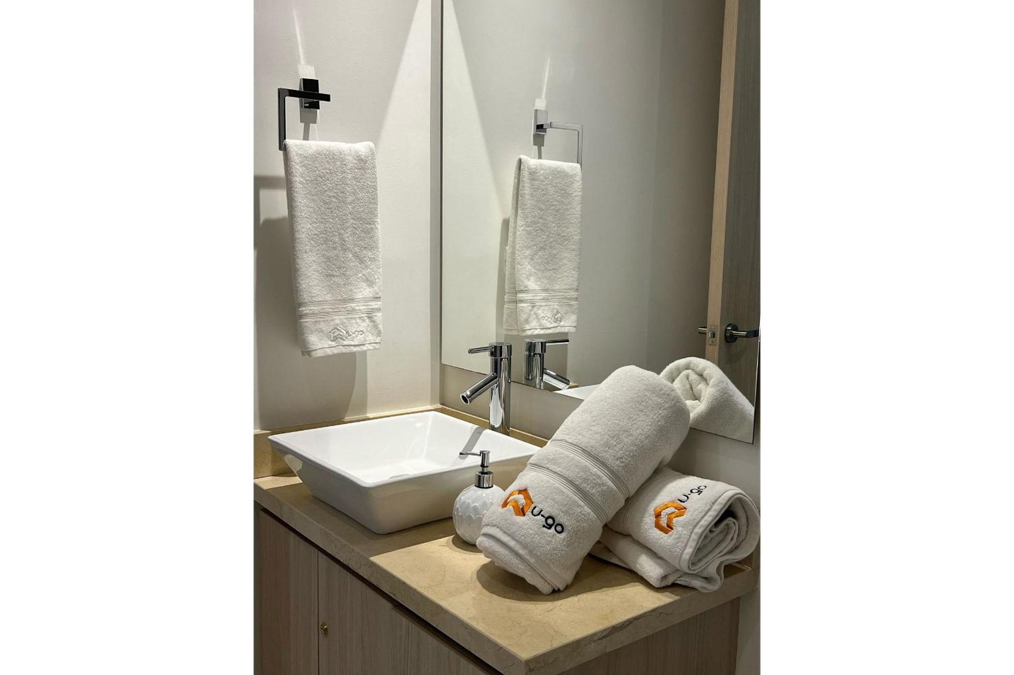 Apartamento U-go Edificio Murano Elite Bocagrande Frente Al Mar Cartagena